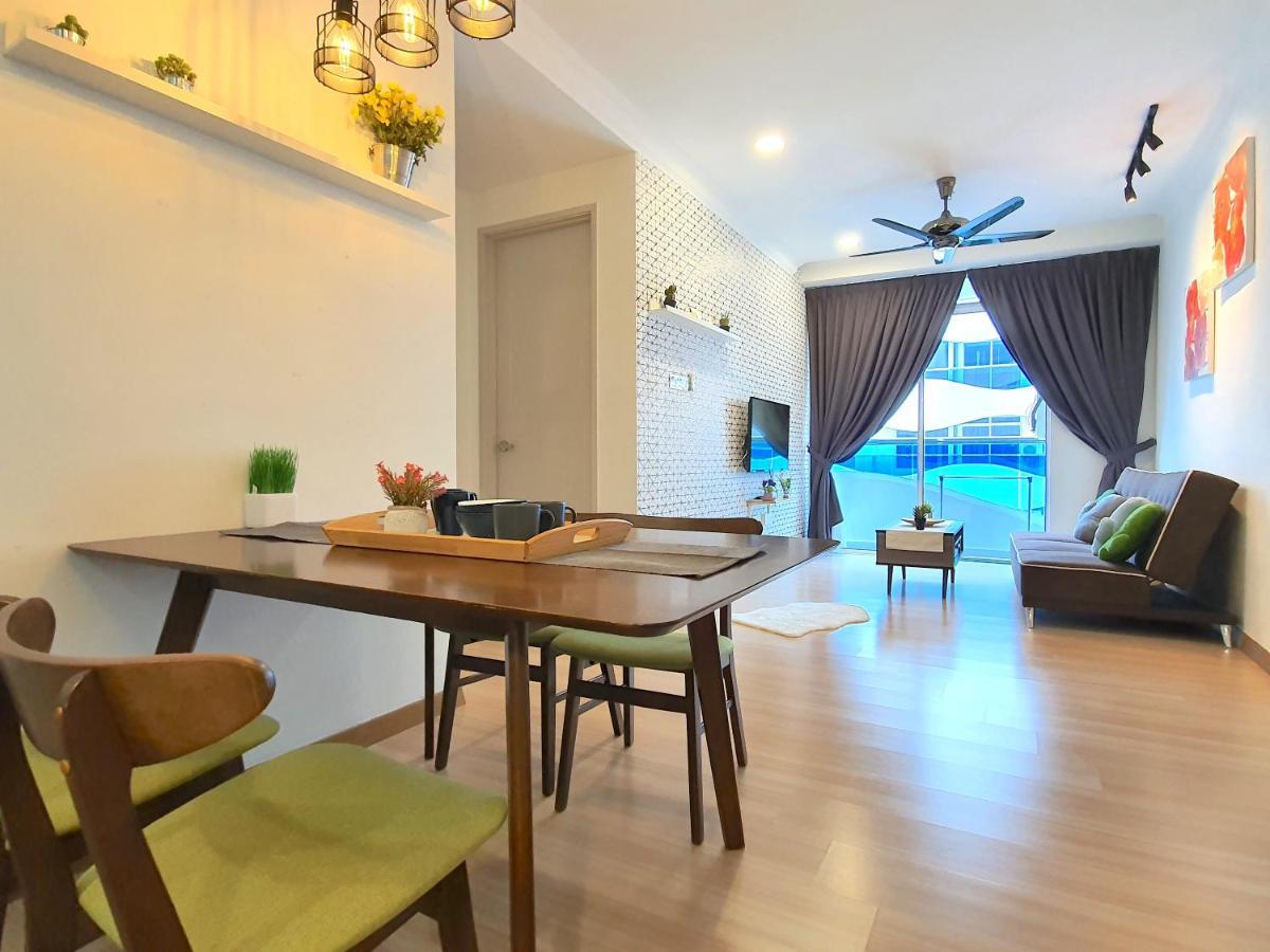 The Wave Suites Melaka Exterior foto