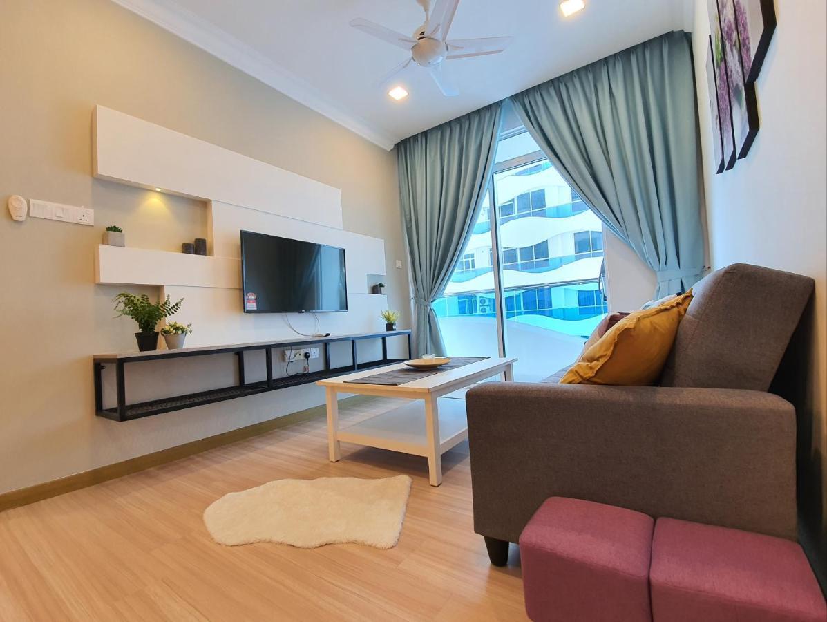 The Wave Suites Melaka Exterior foto